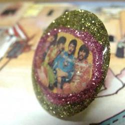 BEATLES bottle cap resin glitter ring, ooak